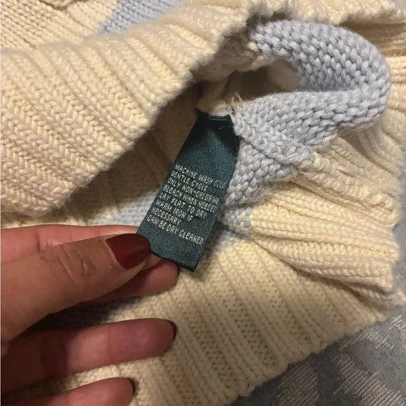 Lauren Ralph Lauren V-Neck Sweater in Cream size XL - Picture 4 of 8